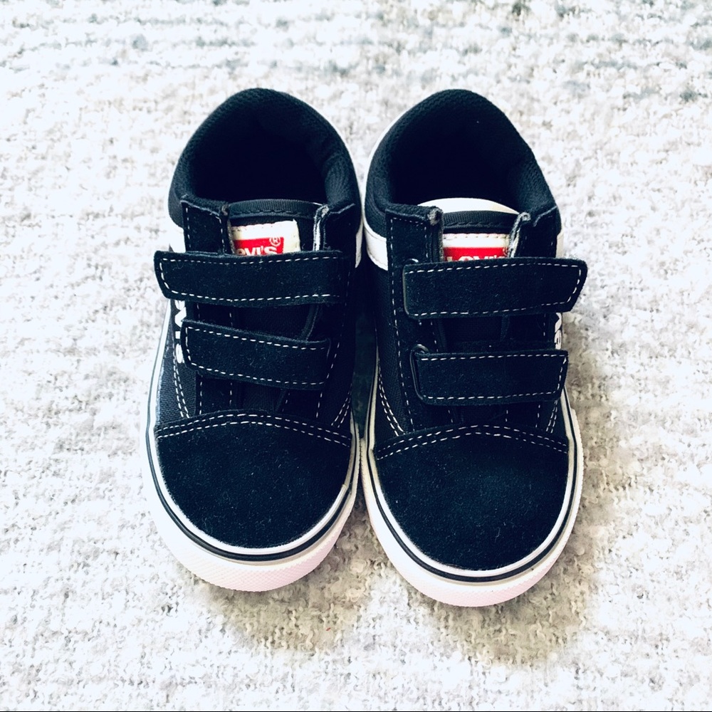 LEVIS | Velour Sneakers